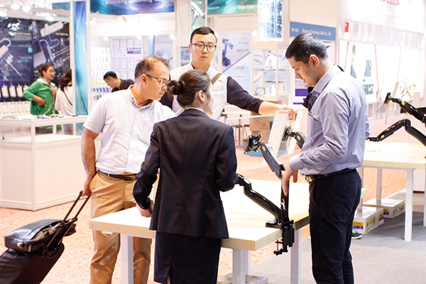 401567ee0373b531655f7ae5689aca2f_HongKongElectronicsAutumnFair201812.jpg